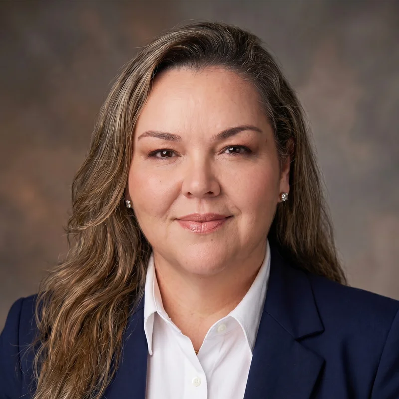 Dra. Luciana Mara Silva